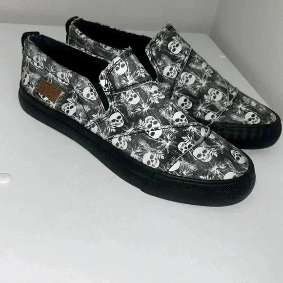 Blowfish skull island slip on - Picture 4 of 6